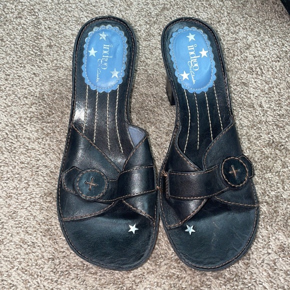 Indigo by Clark’s Shoes - Picture 2 of 8